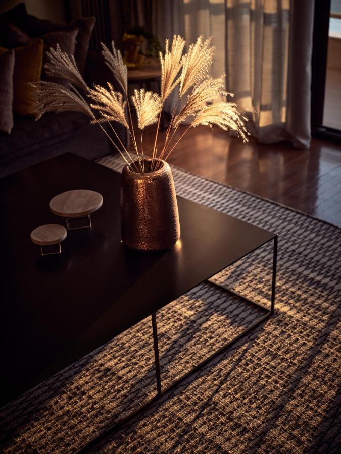 Monopolio Waterfront Apartment With Sea View, By Zantewize エクステリア 写真
